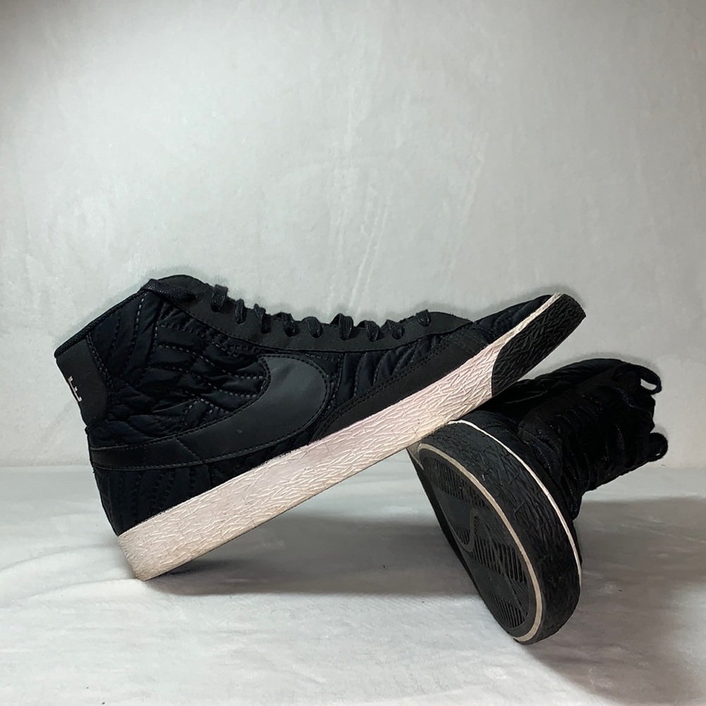 Nike Quilted Blazer Mid women’s size 8.5